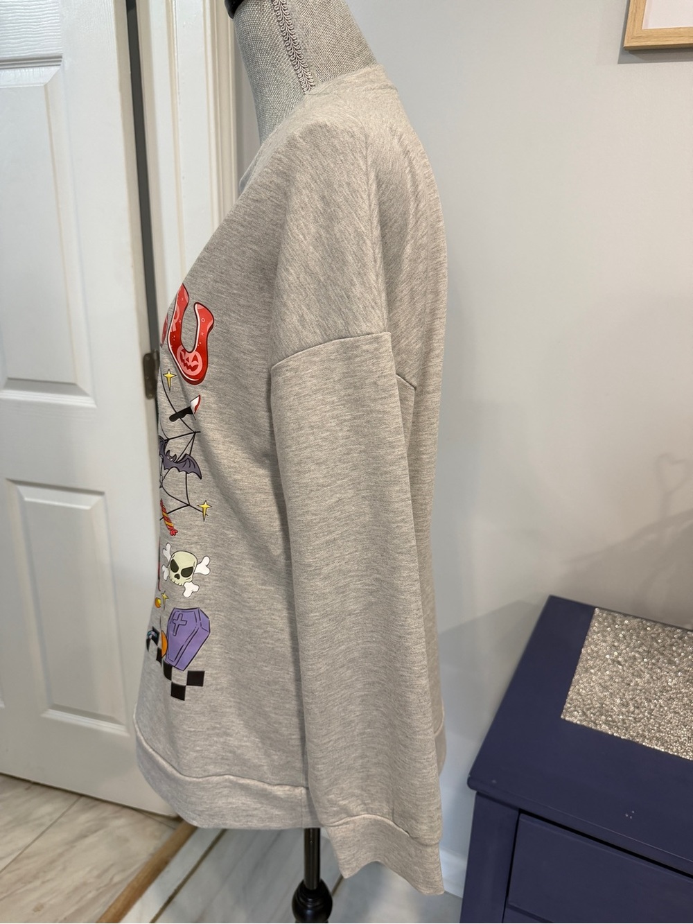 Labubu Sweatshirt! - Picture 4 of 11